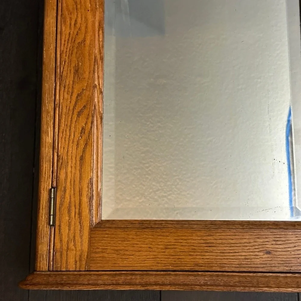 Antique Oak Beveled Mirror Wood Medicine or Shaving Cabinet circa 1890-1920